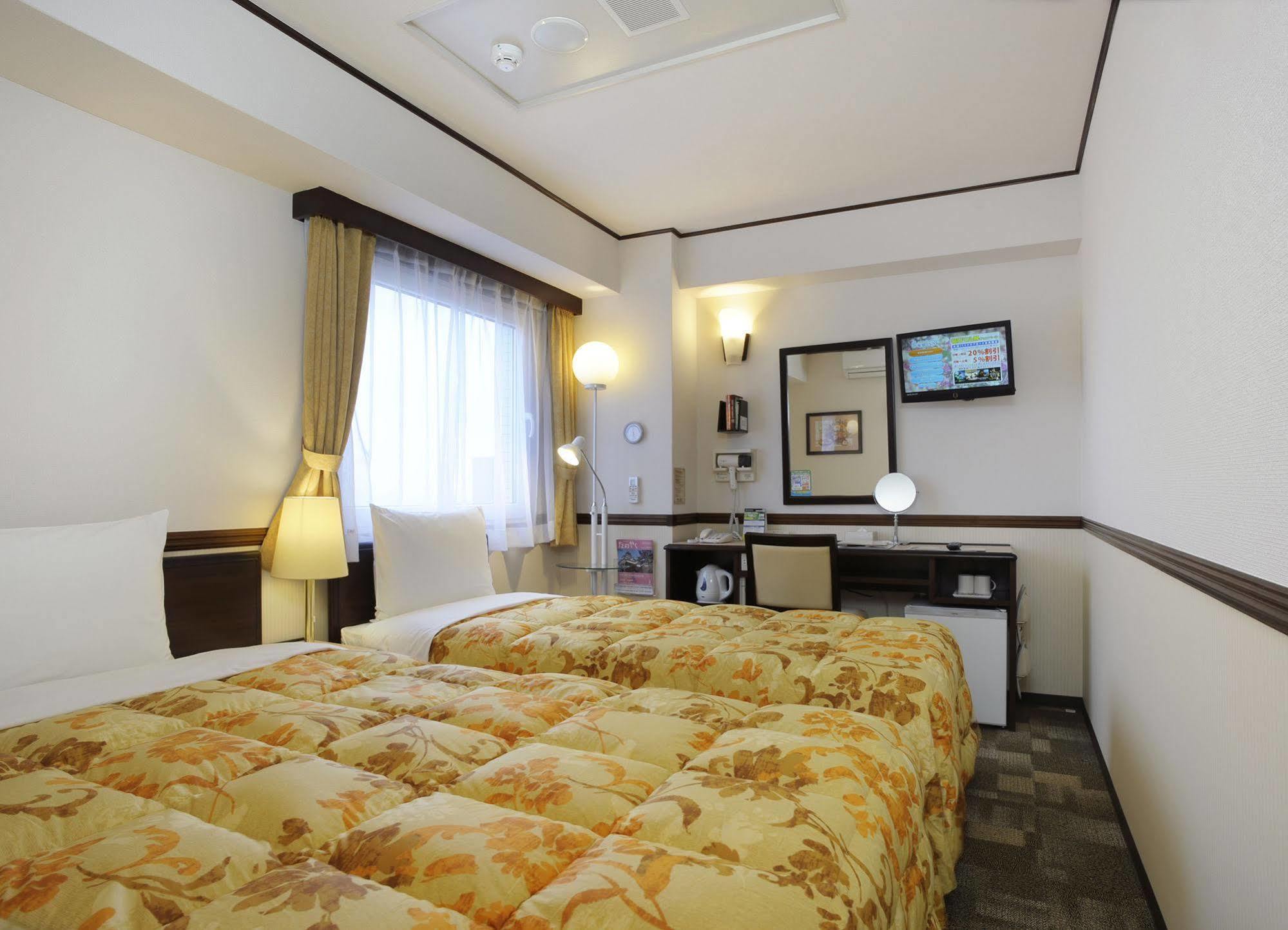 Toyoko Inn Utsunomiya Ekimae No 1 מראה חיצוני תמונה